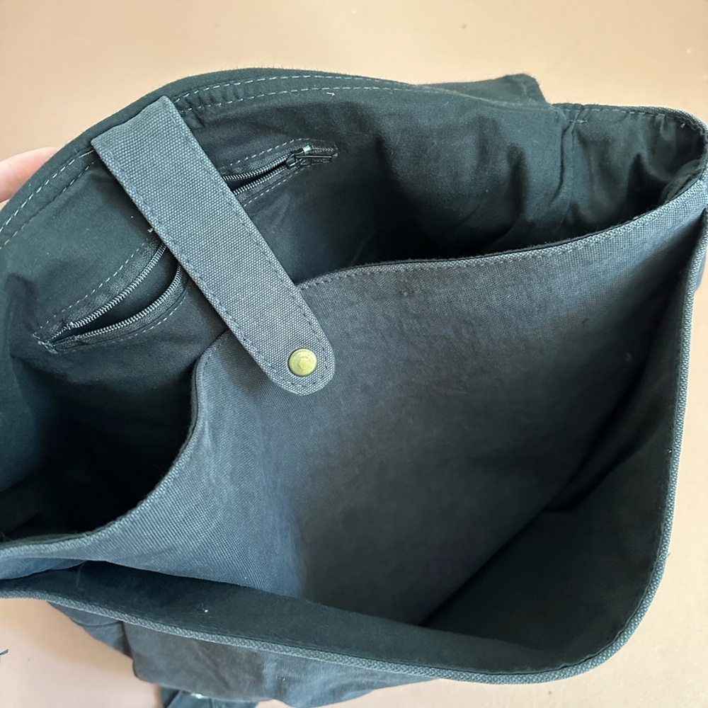 Embroidered Gray Shoulder Computer Bag - Picture 4 of 7